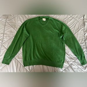 Mens St. John’s Bay V neck sweater(size XL)